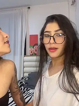 Sweet and Rous0 online show from September 14, 4:13 am
