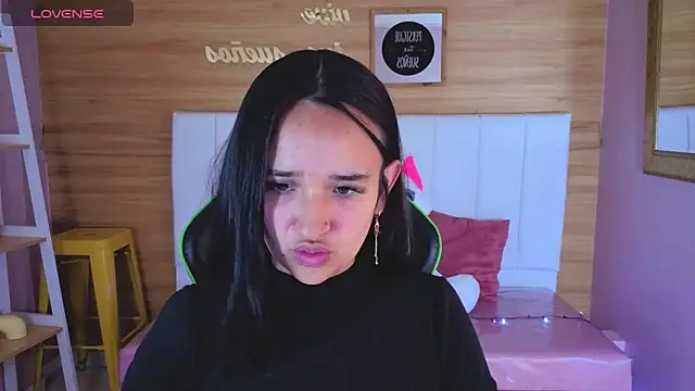 bella vibess s online show from March 5, 12:46 pm