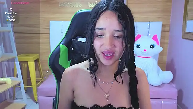 bella vibess s online show from March 12, 12:31 pm