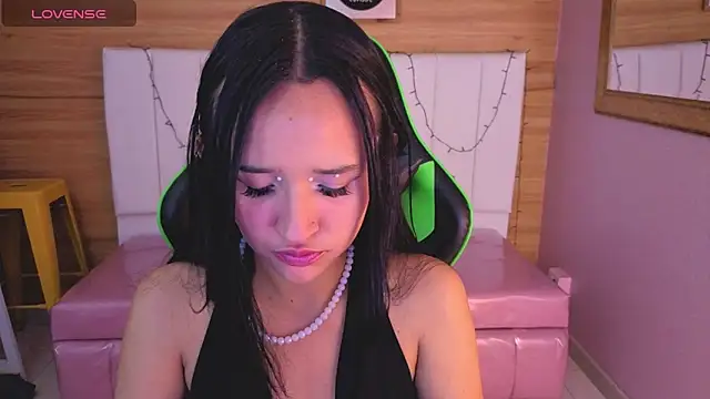 bella vibess s online show from February 28, 12:27 pm