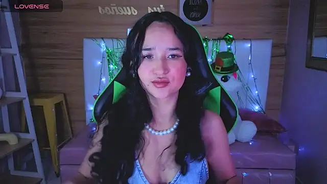 bella vibess s online show from March 20, 12:39 pm