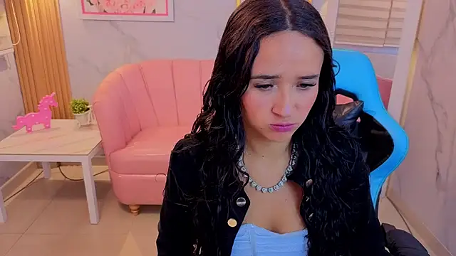 bella vibess s online show from June 13, 2:31 am