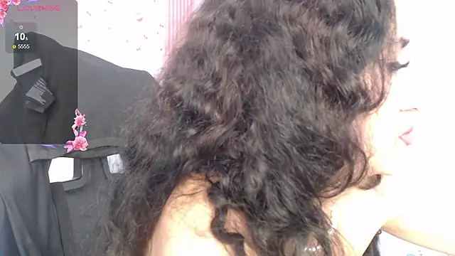 bella vibess s online show from November 14, 8:40 am