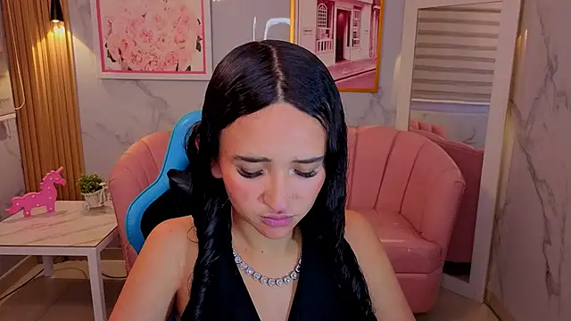 bella vibess s online show from June 17, 2:22 am