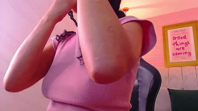 bella vibess s online show from November 8, 8:34 pm