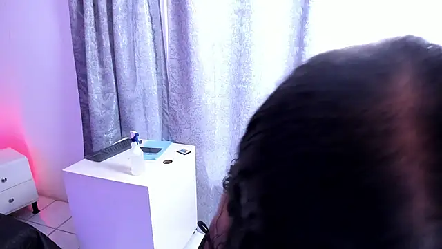 Ambeer fox  online show from November 26, 8:09 pm