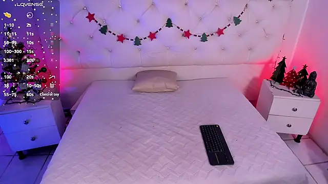 Ambeer fox  online show from December 17, 7:30 pm