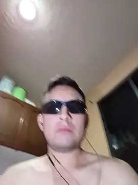 Snapshot of aczinovelez342 chatting on October 29, 7:07 am aczinovelez342 online show from October 29, 7:07 am