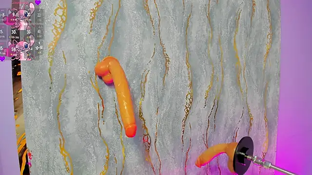 lucrecia sucker online show from December 19, 8:22 pm