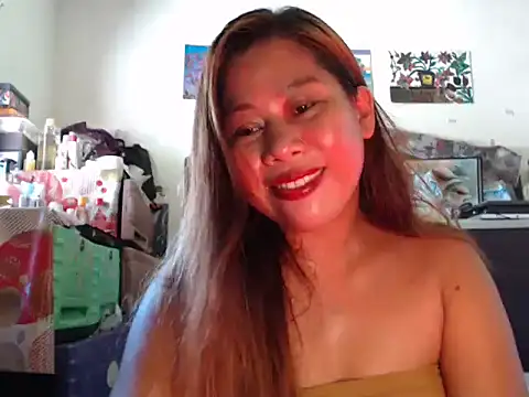 Snapshot of filipina_beauty chatting on May 6, 3:10 am filipina beauty online show from May 6, 3:10 am