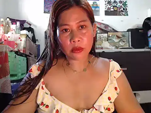 filipina beauty online show from April 8, 4:25 am