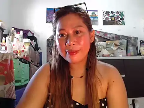 filipina beauty online show from April 17, 1:41 am