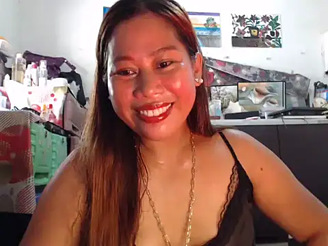 Snapshot of filipina_beauty chatting on April 25, 1:41 am filipina beauty online show from April 25, 1:41 am
