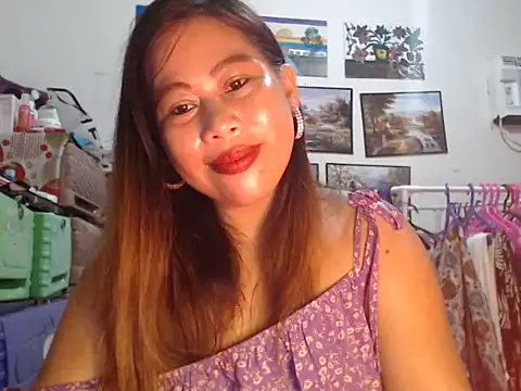 Snapshot of filipina_beauty chatting on October 2, 8:34 pm filipina beauty online show from October 2, 8:34 pm