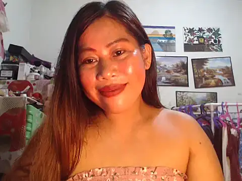 Snapshot of filipina_beauty chatting on December 5, 6:01 am filipina beauty online show from December 5, 6:01 am