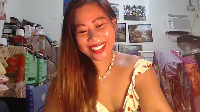 Snapshot of filipina_beauty chatting on October 1, 9:18 pm filipina beauty online show from October 1, 9:18 pm
