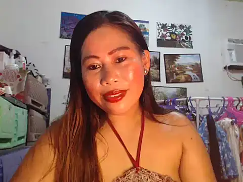 filipina beauty online show from October 31, 11:33 pm