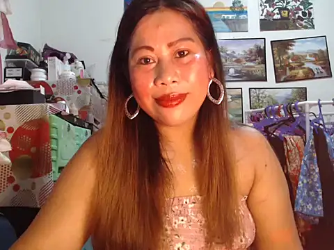 filipina beauty online show from November 8, 6:33 pm
