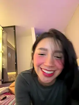 Snapshot of Min_junn chatting on September 28, 2:29 am Min junn online show from September 28, 2:29 am