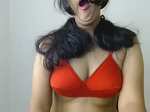 priya 022 online show from October 1, 3:44 am