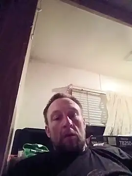 Chris is spun online show from November 2, 5:01 am