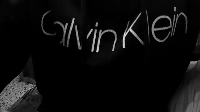 Snapshot of Digitalmodels chatting on October 2, 10:46 pm Digitalmodels online show from October 2, 10:46 pm