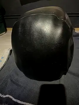 Snapshot of Digitalmodels chatting on September 22, 4:40 am Digitalmodels online show from September 22, 4:40 am