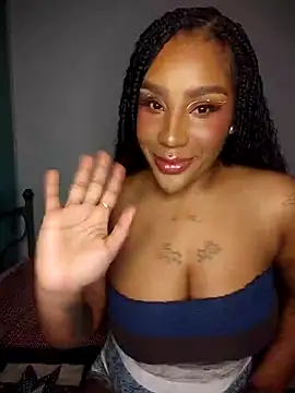 Queen Amara online show from April 28, 3:55 am