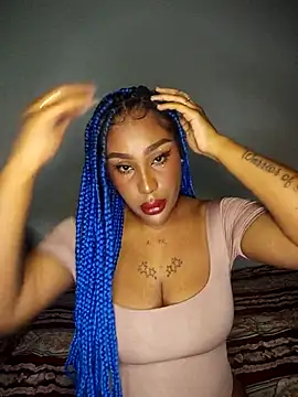 Queen Amara online show from March 24, 4:01 am