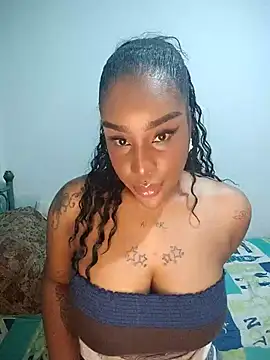 Queen Amara online show from February 26, 3:50 am