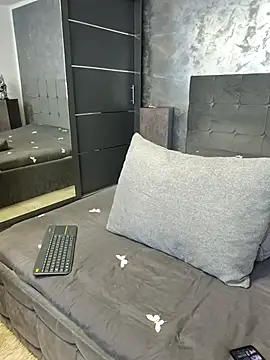 Snapshot of Sugar_Nymph chatting on November 24, 4:23 am Sugar Nymph online show from November 24, 4:23 am