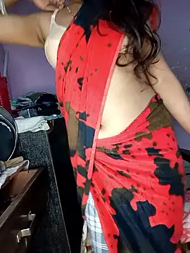 Snapshot of Komal-Rajput chatting on November 17, 6:23 pm Komal-Rajput online show from November 17, 6:23 pm