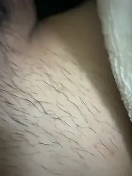 hieutran777 online show from October 21, 2:16 pm