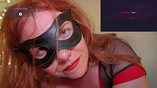 GingerAleMILF online show from March 24, 8:36 am