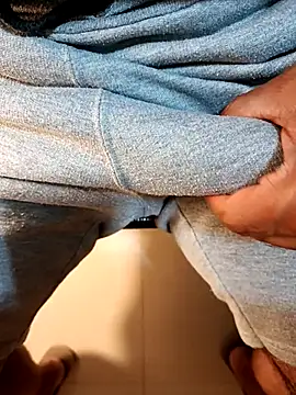 Gallo001 online show from November 19, 10:26 am