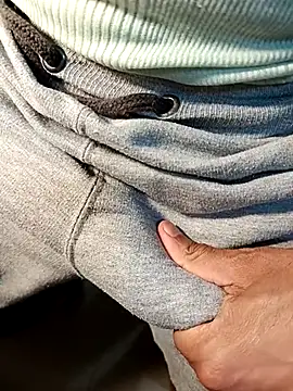 Gallo001 online show from November 25, 3:07 am