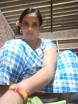 Snapshot of Hot-kal93 chatting on October 7, 1:12 pm Hot-kal93 online show from October 7, 1:12 pm