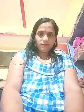 Snapshot of Hot-kal93 chatting on November 7, 10:09 am Hot-kal93 online show from November 7, 10:09 am