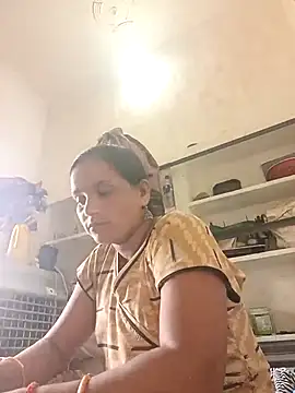 Snapshot of Hot-kal93 chatting on September 13, 8:03 am Hot-kal93 online show from September 13, 8:03 am