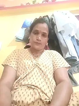 Snapshot of Hot-kal93 chatting on September 21, 9:14 am Hot-kal93 online show from September 21, 9:14 am