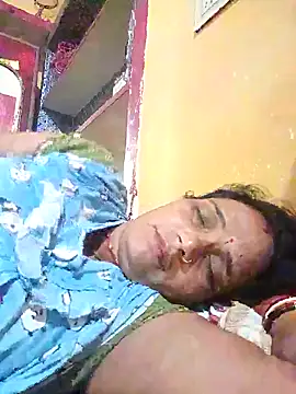 Snapshot of Hot-kal93 chatting on September 25, 9:15 am Hot-kal93 online show from September 25, 9:15 am