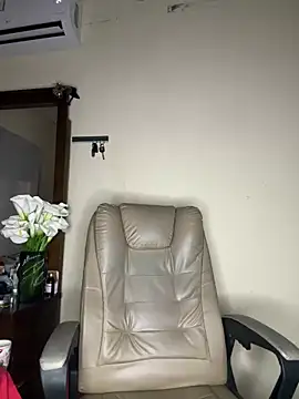 Snapshot of SLNatasha chatting on November 4, 11:36 am SLNatasha online show from November 4, 11:36 am