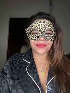 SLNatasha online show from March 3, 3:19 pm