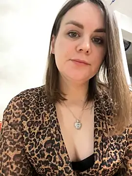 Risky-Flower online show from November 11, 7:30 pm