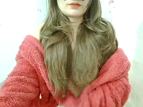 SuhyoCii online show from February 10, 9:30 am