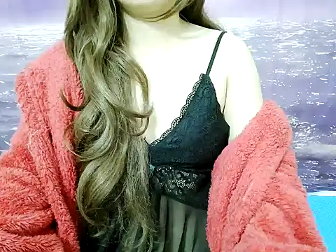 Snapshot of SuhyoCii chatting on November 30, 8:37 am SuhyoCii online show from November 30, 8:37 am