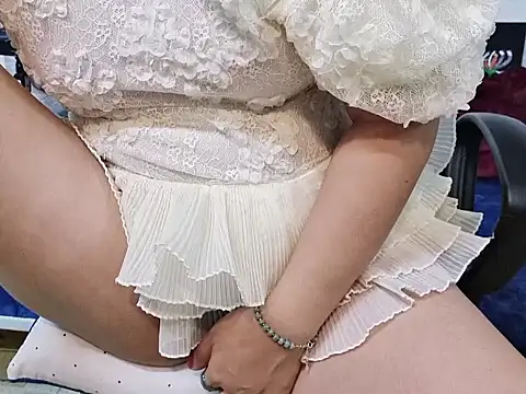 Ami 8x online show from November 22, 2:21 am