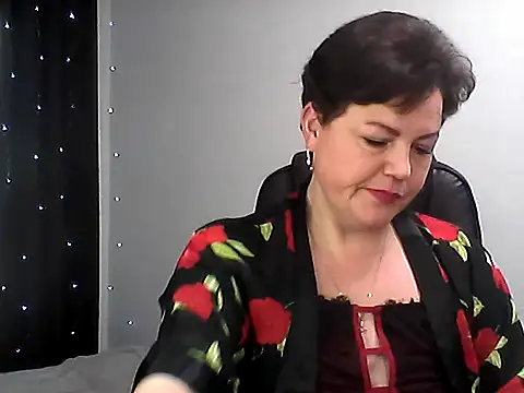 EllaLove2277 online show from December 21, 6:09 pm