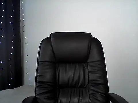 EllaLove2277 online show from December 16, 8:18 am