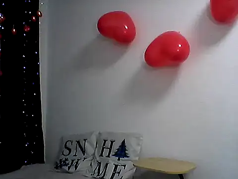 EllaLove2277 online show from February 14, 11:43 am